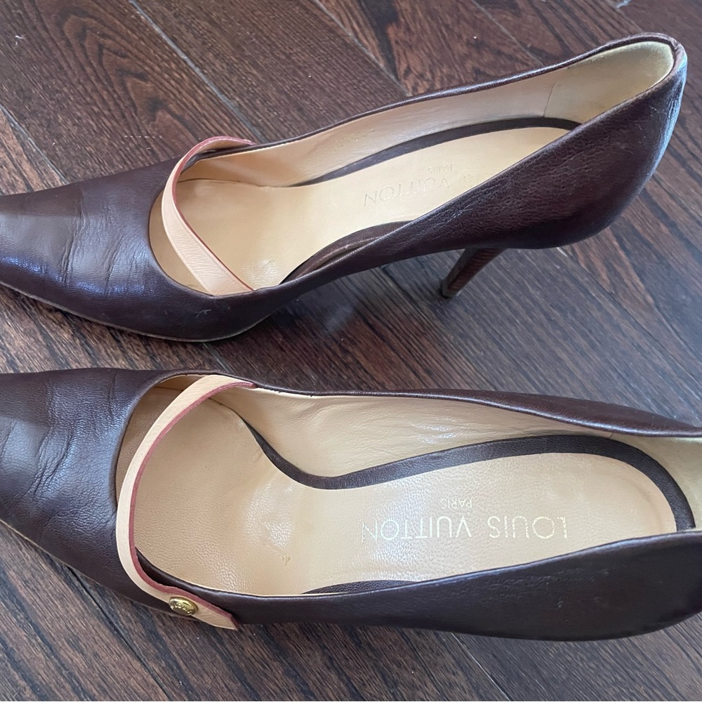 Louis Vuitton - image 1